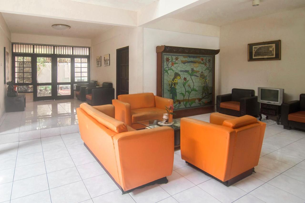 Oyo 201 Emdi House Timoho Hotel Yogyakarta Ngoại thất bức ảnh